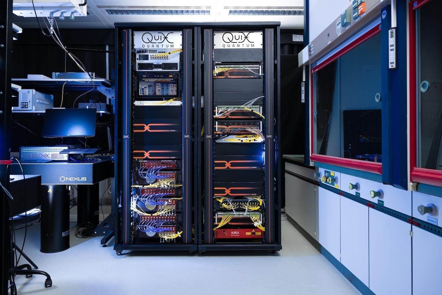 QuiX Quantum Delivers Room Temperature Photonic Quantum Computer Carina