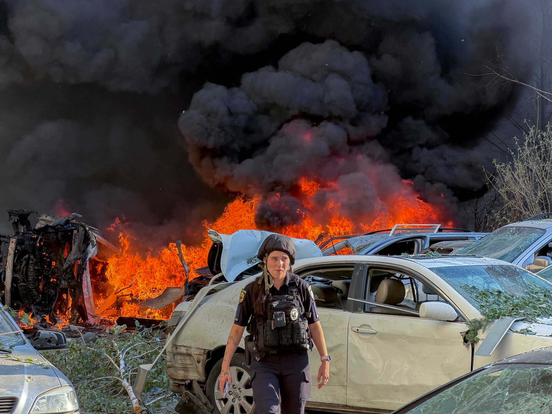 At least 27 killed as Russia and Ukraine trade heavy attacks