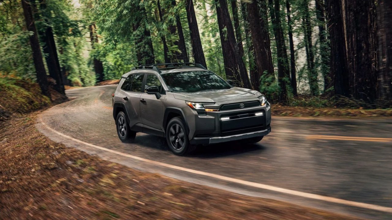 Toyota Repositions RAV4 Upmarket to Avoid Price War With Chinese Brands