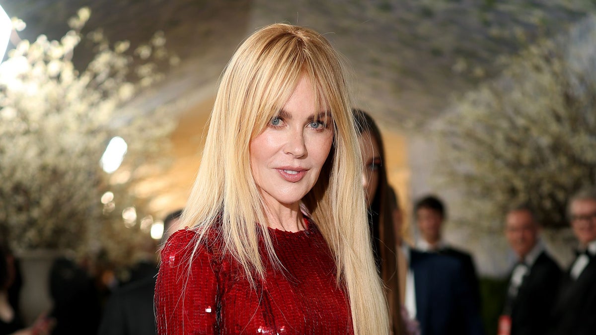 Nicole Kidman and Michael Reinstein Fuel Romance Rumors After LA Outing