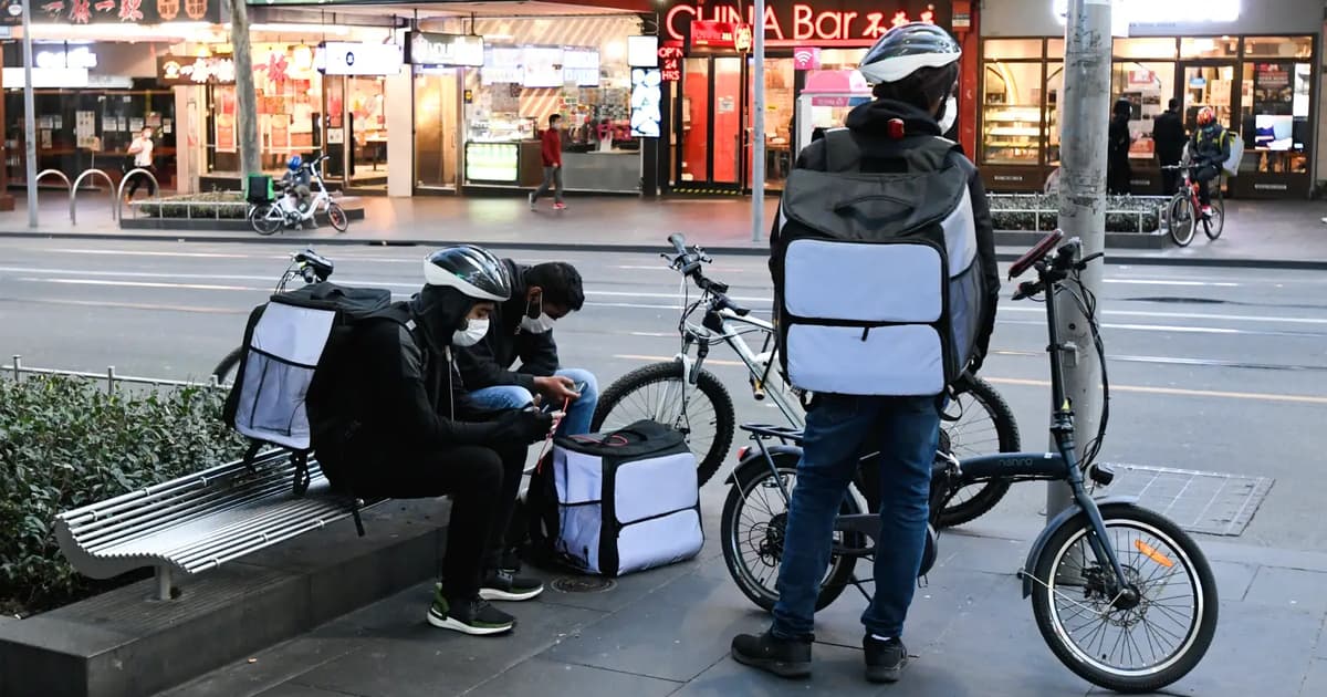 Australia sets ‘world-leading’ minimum pay rules for gig delivery workers
