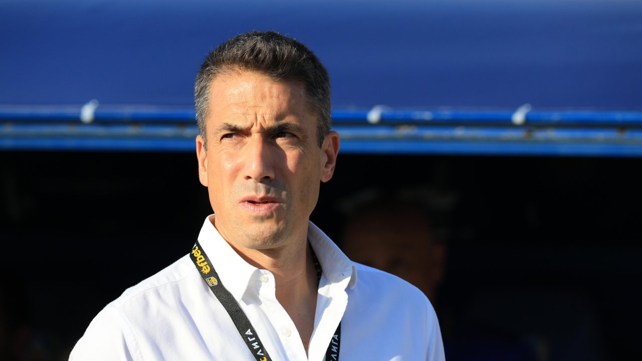 Julio Velázquez Confirms Akram Bouras to Miss Match Against Kairat Almaty