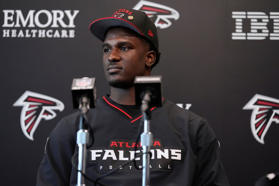 Atlanta Falcons first-round draft pick James Pearce Jr., speaks during a news conference, Friday, April 25, 2025, in Flowery