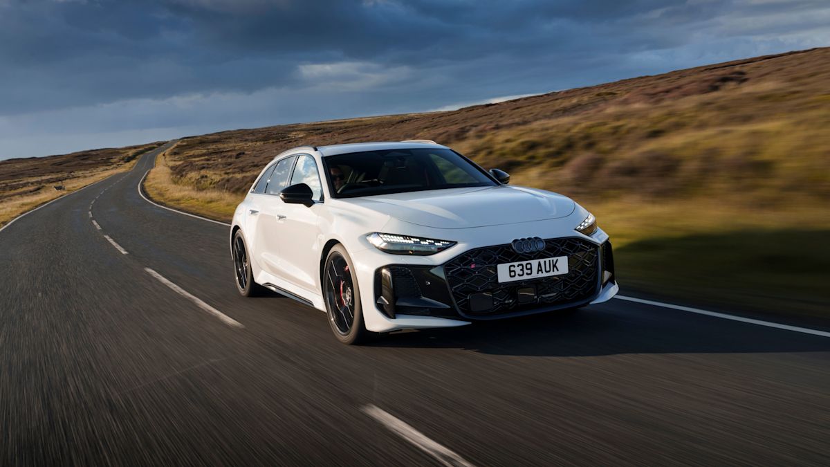 Audi Debuts 2026 RS 5 Avant PHEV in the Philippines with 639 HP