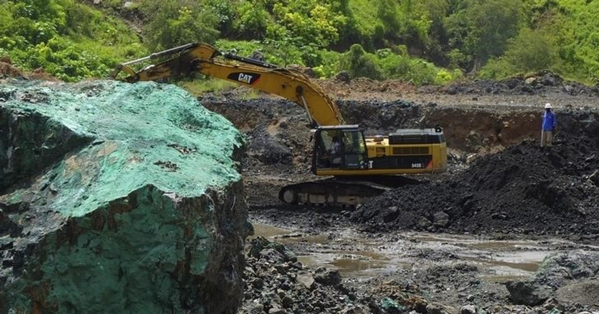 Chinese mining giants hit back at claims their cobalt contains excessive uranium after Congo bars them from exporting copper