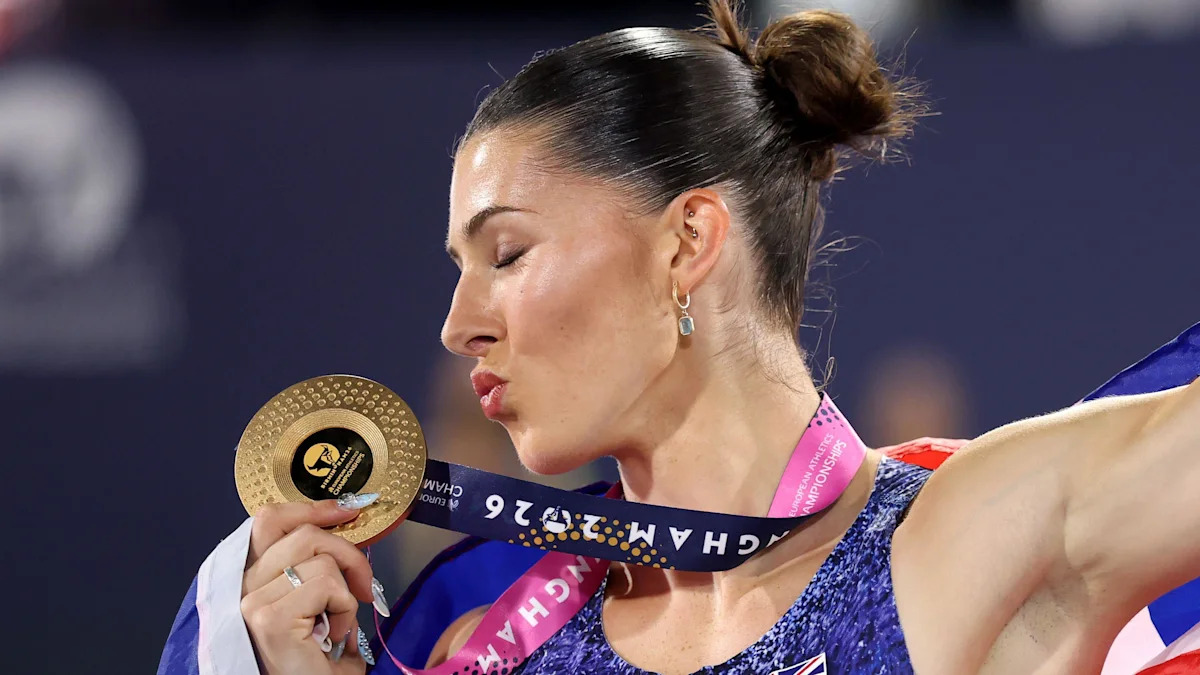 Amy Hunt Wins Second European Gold With Season's Best in 200m Final