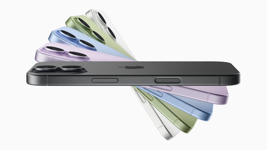 Apple Sets 12GB RAM Requirement for Advanced Siri Features in iOS 27
