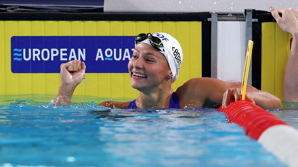 Barbora Seemanová Wins Third European 200m Freestyle Title in Record Time